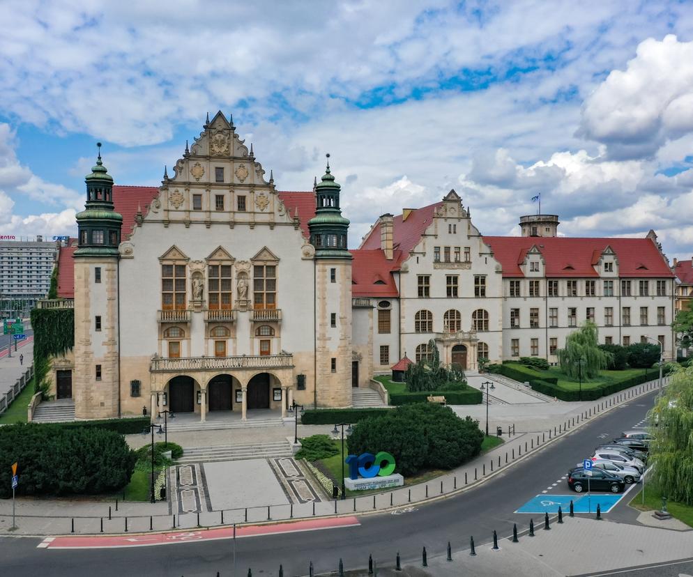 Adam Mickiewicz University